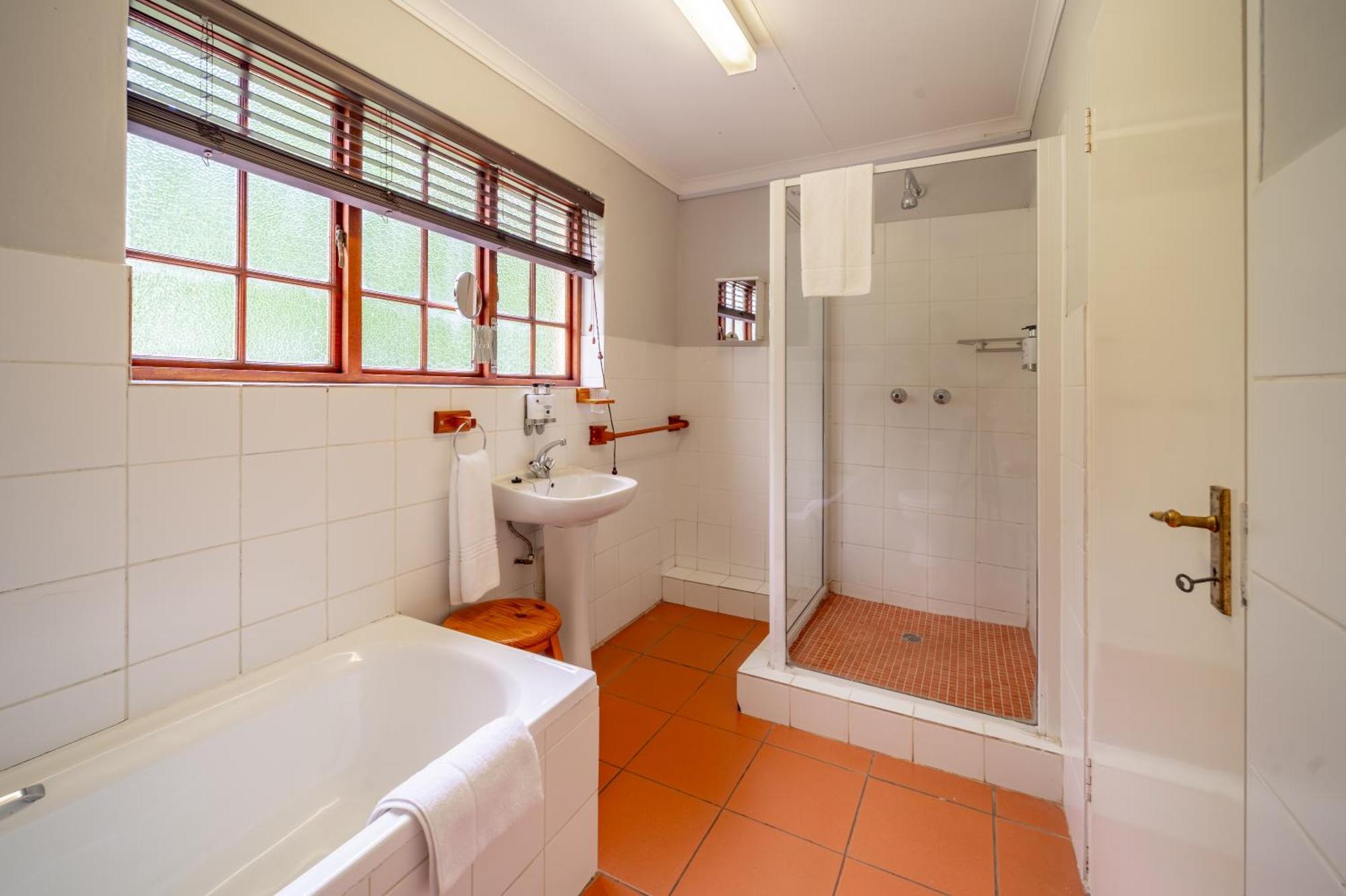 St Ives Midlands Lodge Lidgetton