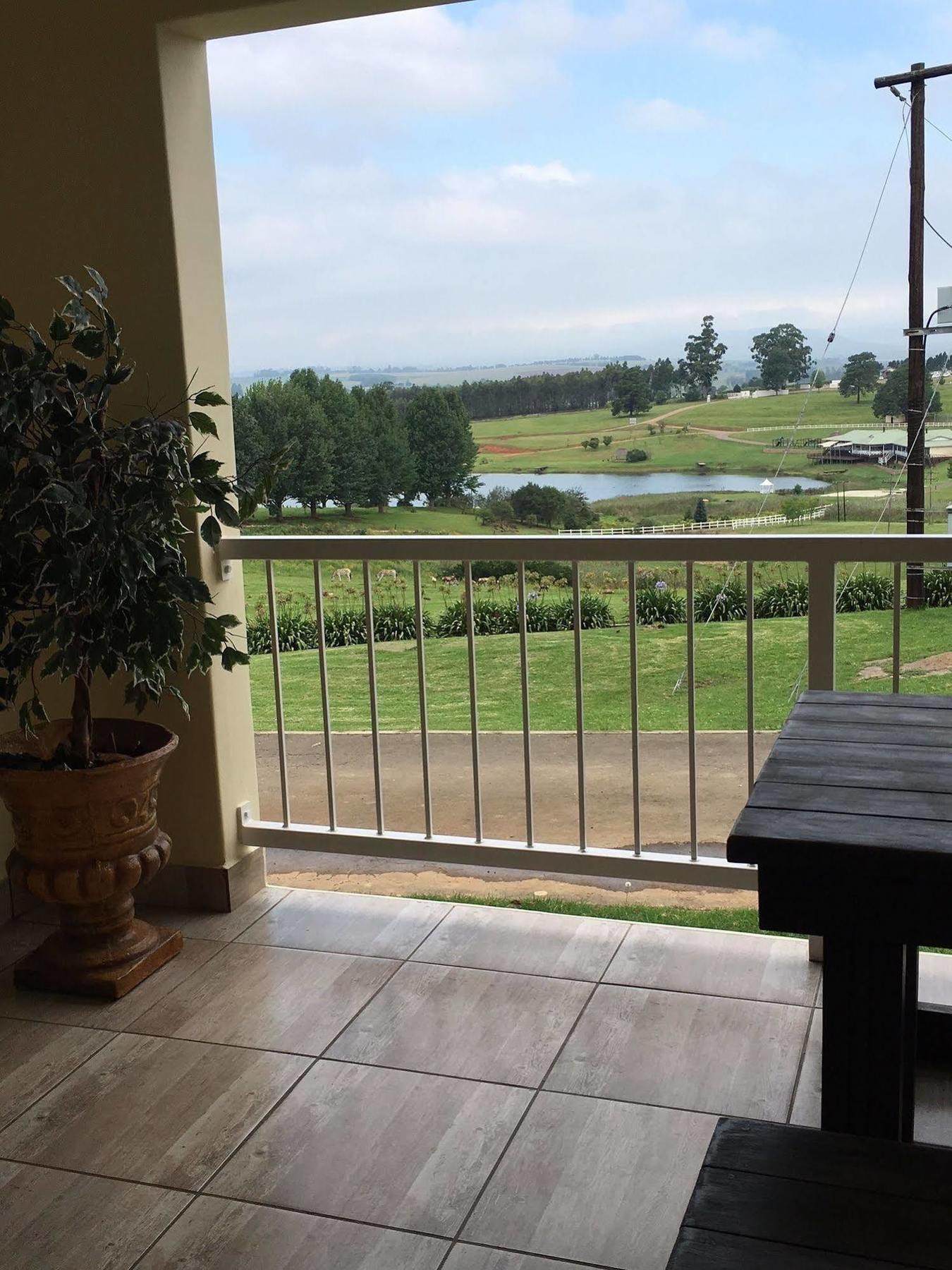 Lodge St Ives Midlands Lidgetton