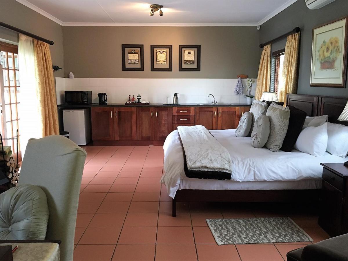 Lodge St Ives Midlands Lidgetton